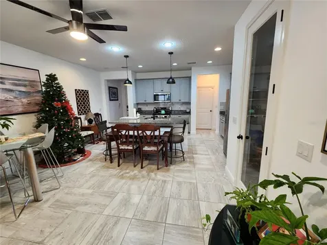 5508 Viola Lee Way Lutz FL 33558