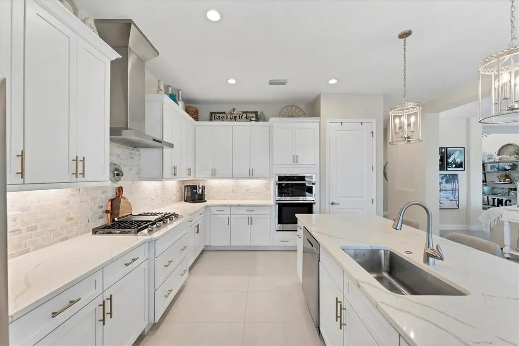 5204 Title Row Drive Bradenton FL 34210