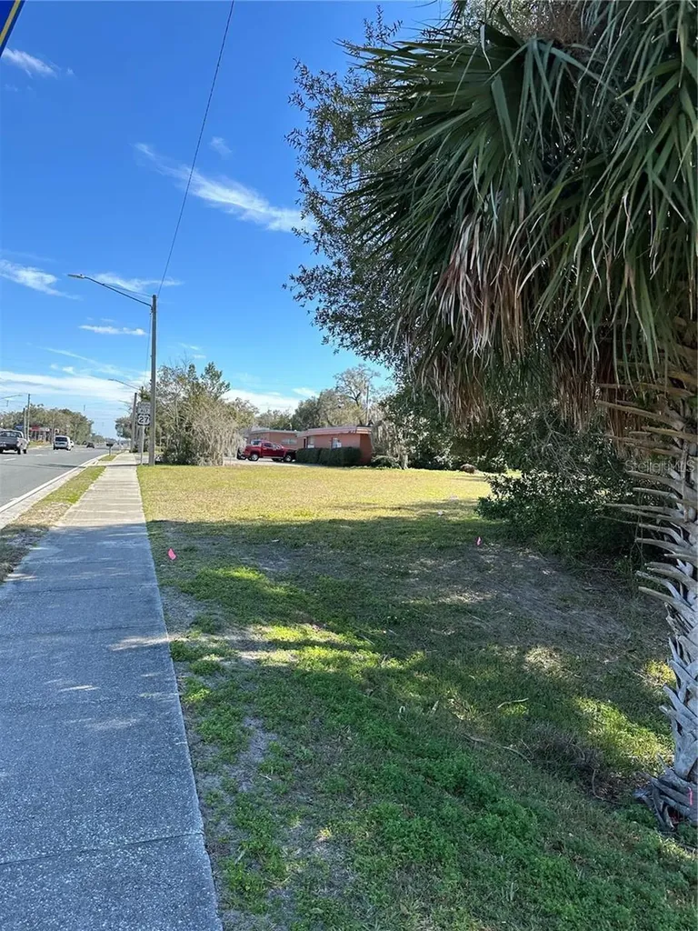 602 Hathaway Avenue Bronson FL 32621