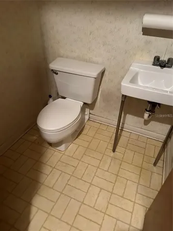 602 Hathaway Avenue Bronson FL 32621