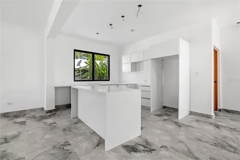 2058 Cacique San Juan PR 00911