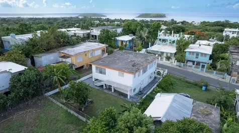 412 Calle Girasoles Vieques PR 00765