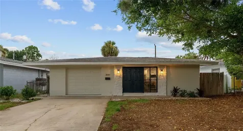 1849 New Hampshire Avenue NE St Petersburg FL 33703