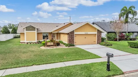 1029 Falcon Ridge Lane Palm Harbor FL 34683