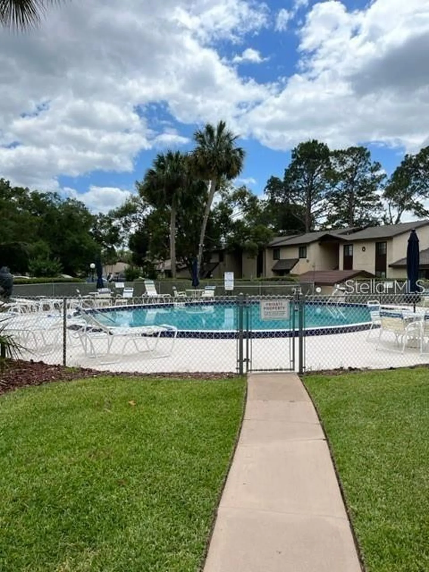 627 Midway Drive Ocala FL 34472