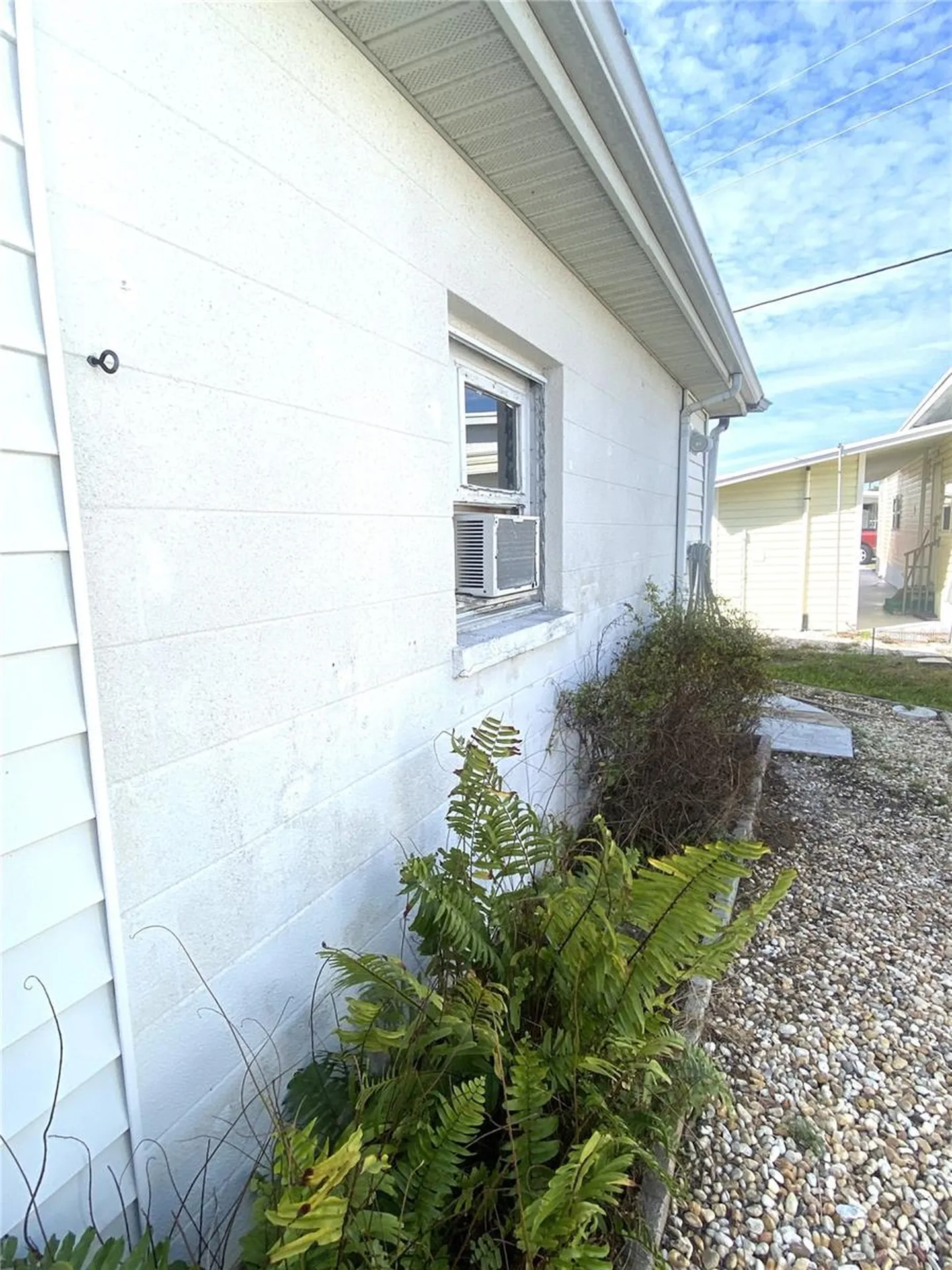 2307 New York Avenue Bradenton FL 34207