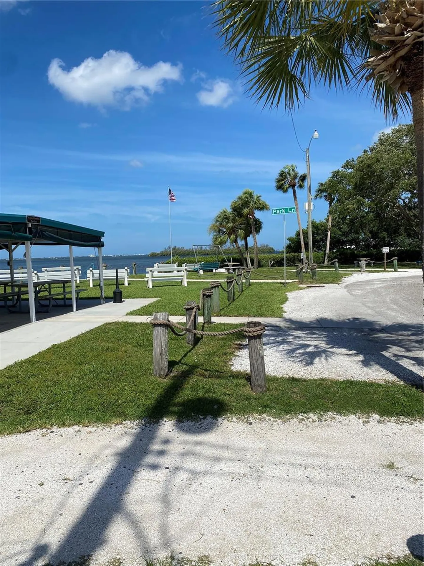 2307 New York Avenue Bradenton FL 34207