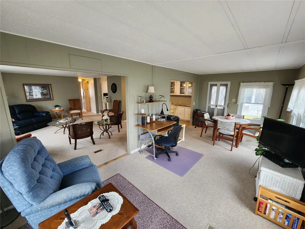 808 53rd Avenue E Bradenton FL 34203