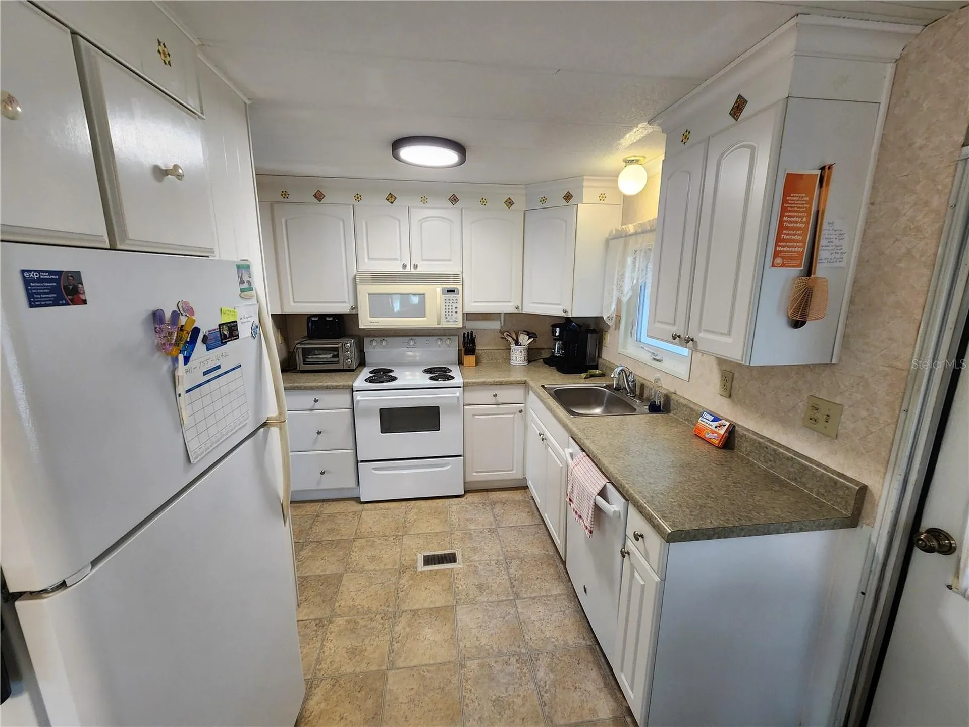 808 53rd Avenue E Bradenton FL 34203