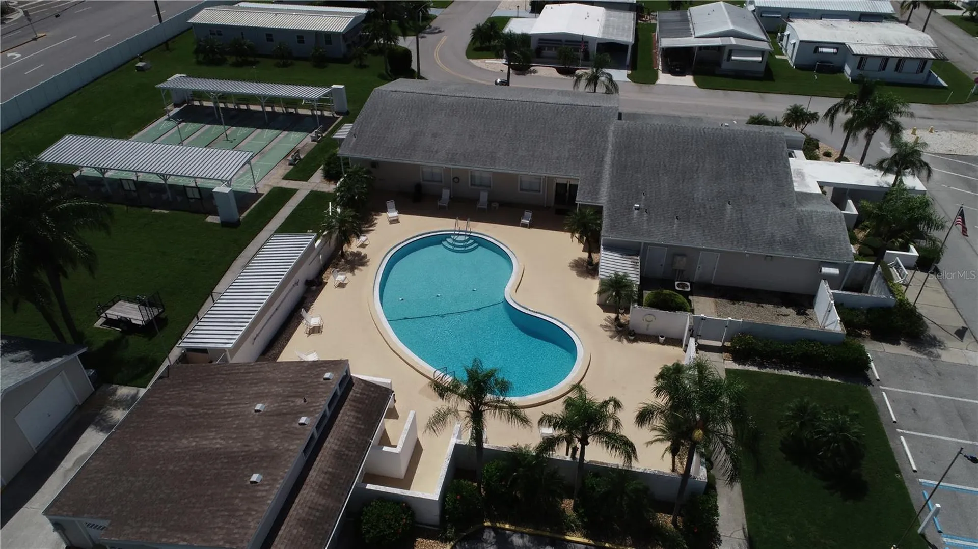 808 53rd Avenue E Bradenton FL 34203