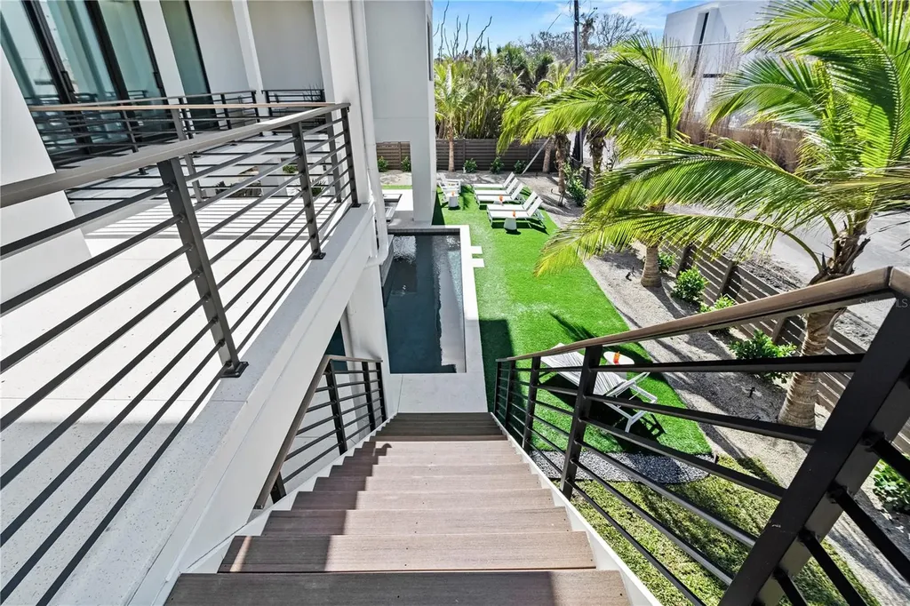 7007 Point Of Rocks Road Sarasota FL 34242