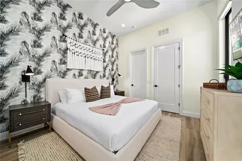 7007 Point Of Rocks Road Sarasota FL 34242