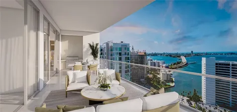 555 Quay Commons Sarasota FL 34236