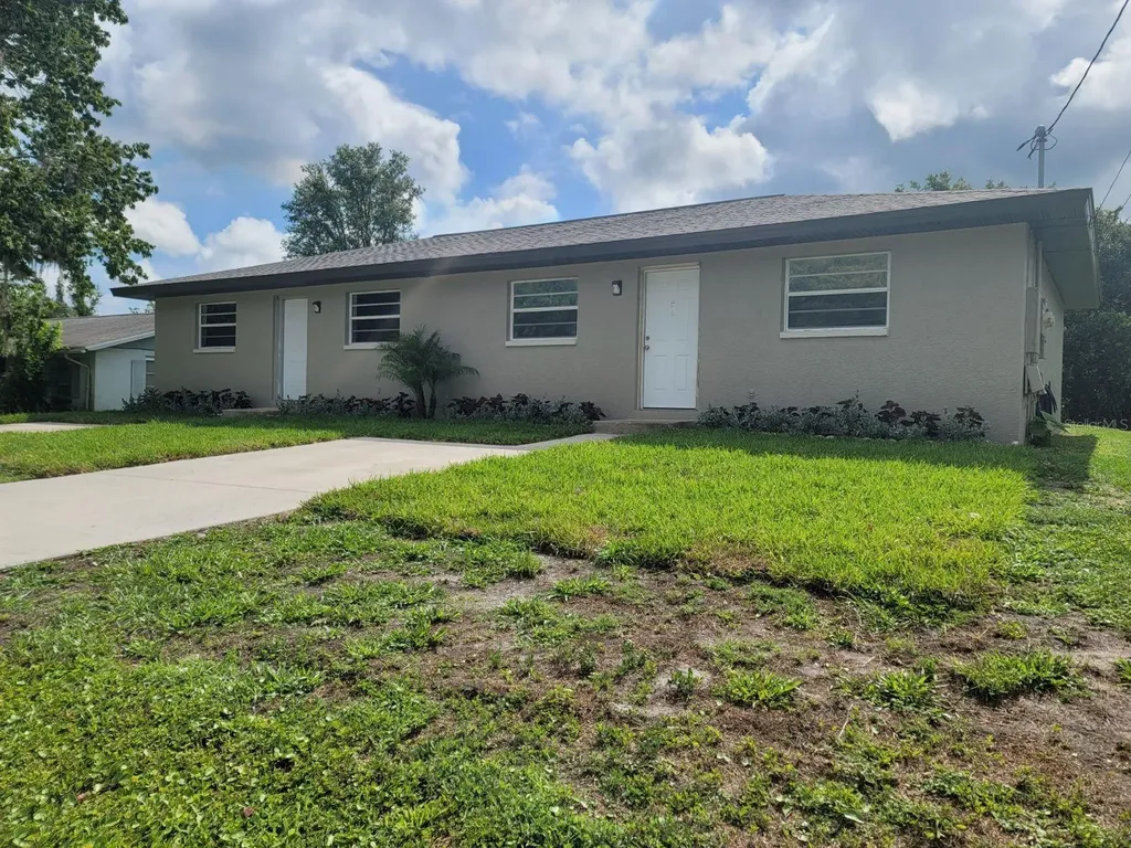 1017 Hagle Park Road Bradenton FL 34212