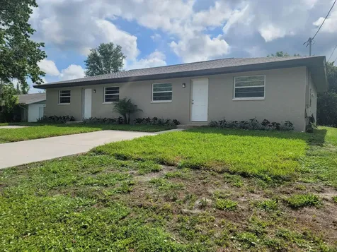 1017 Hagle Park Road Bradenton FL 34212