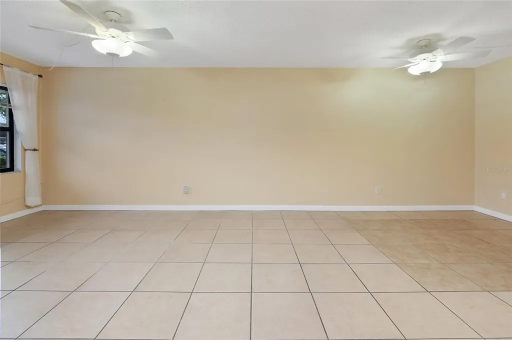 4910 Bay Street NE St Petersburg FL 33703