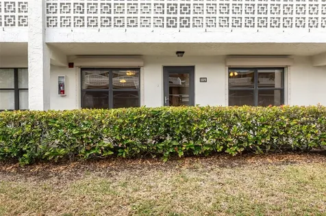 4910 Bay Street NE St Petersburg FL 33703