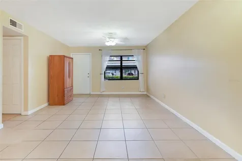 4910 Bay Street NE St Petersburg FL 33703