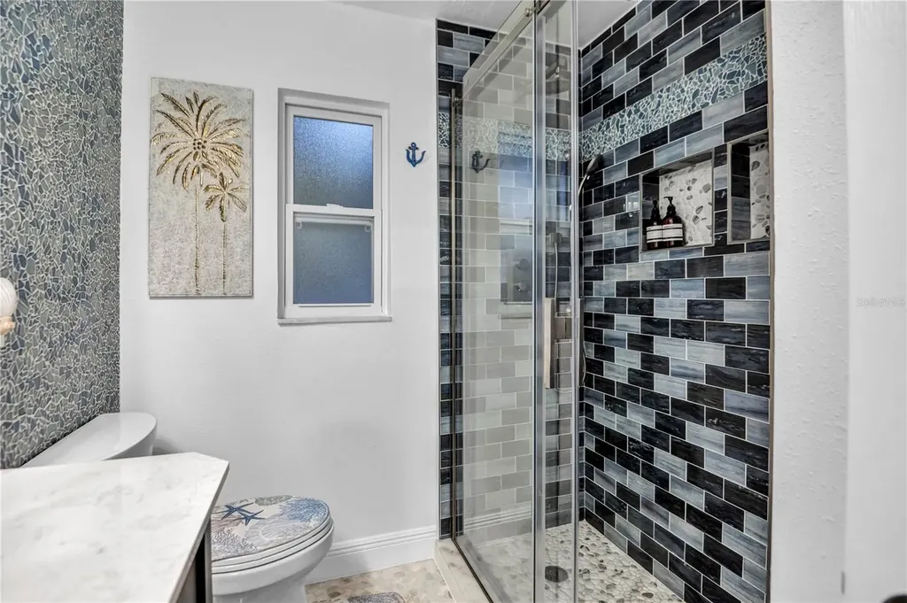 31 Lands End Lane Sarasota FL 34242