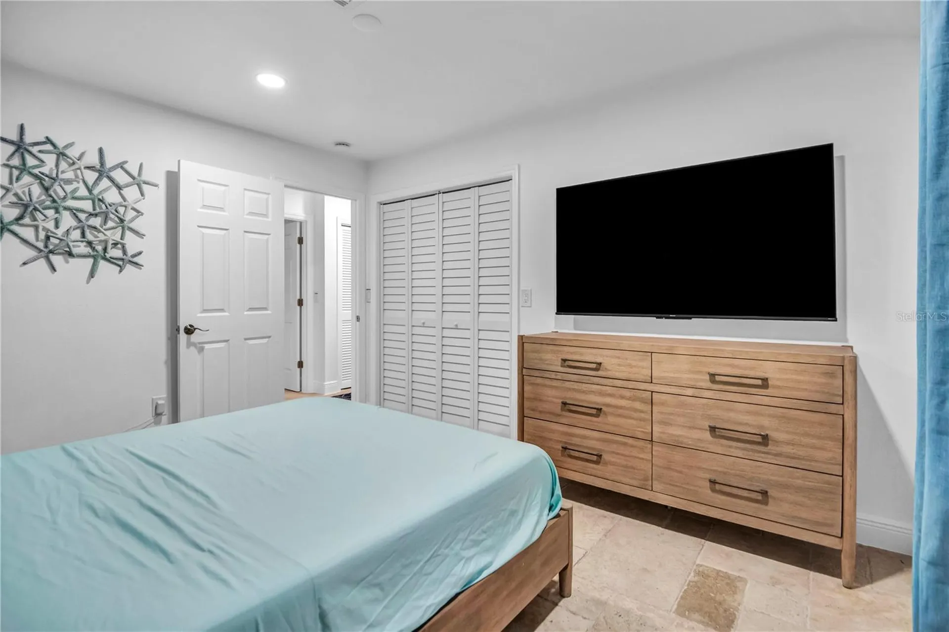 31 Lands End Lane Sarasota FL 34242