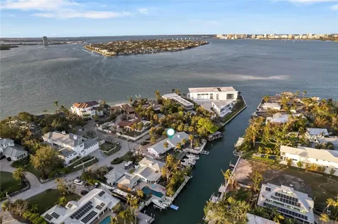 31 Lands End Lane Sarasota FL 34242