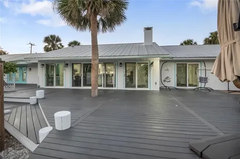 31 Lands End Lane Sarasota FL 34242