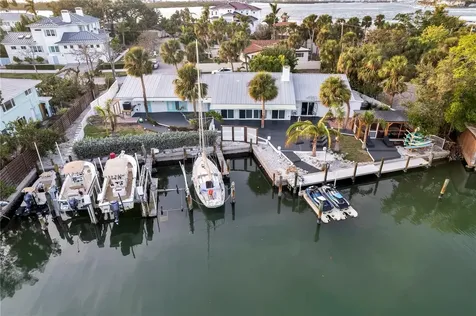 31 Lands End Lane Sarasota FL 34242