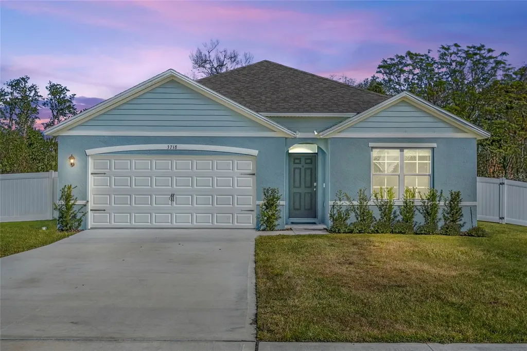 3718 Sawyer Street Tavares FL 32778