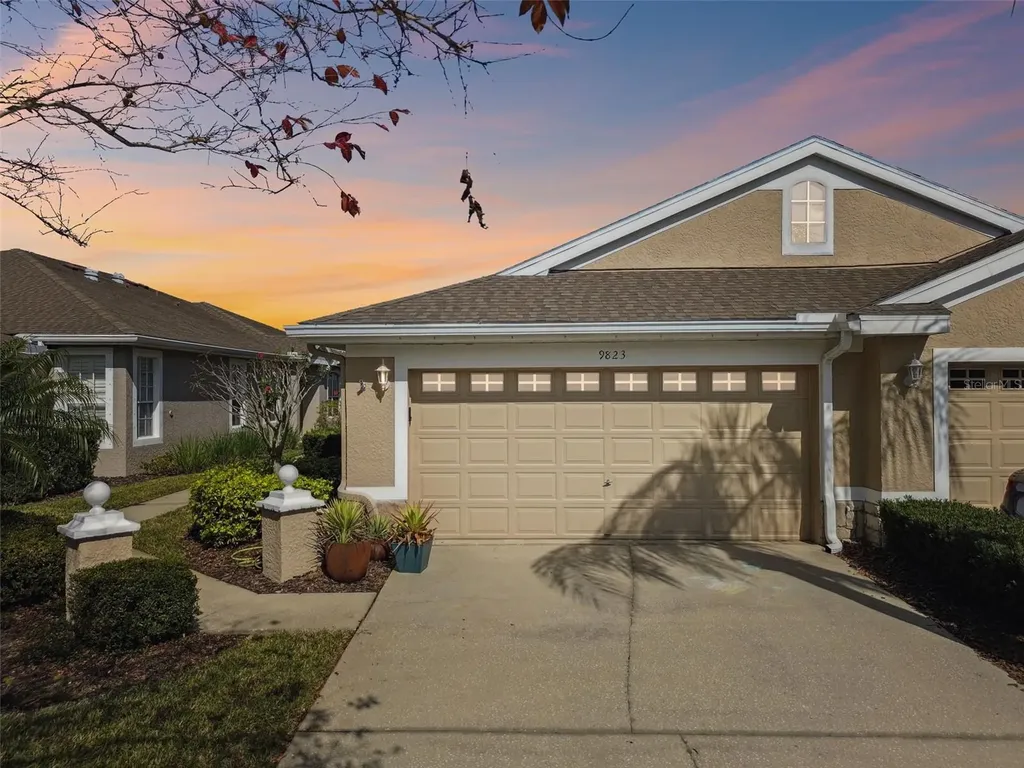 9823 Bridgeton Drive Tampa FL 33626