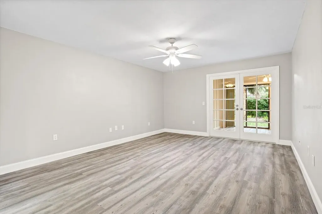 6401 Pelican Drive Bradenton FL 34210