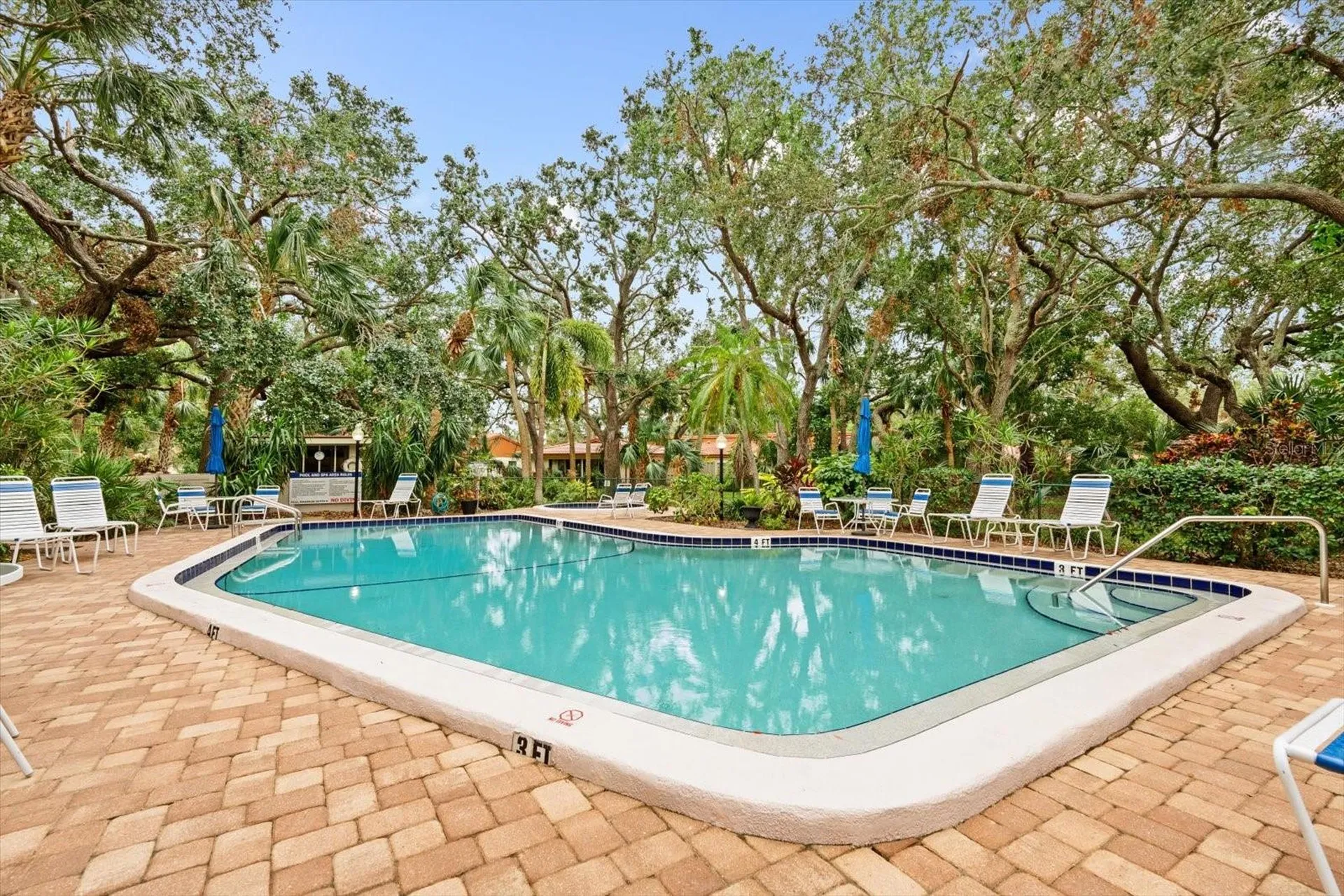 6401 Pelican Drive Bradenton FL 34210