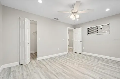6401 Pelican Drive Bradenton FL 34210