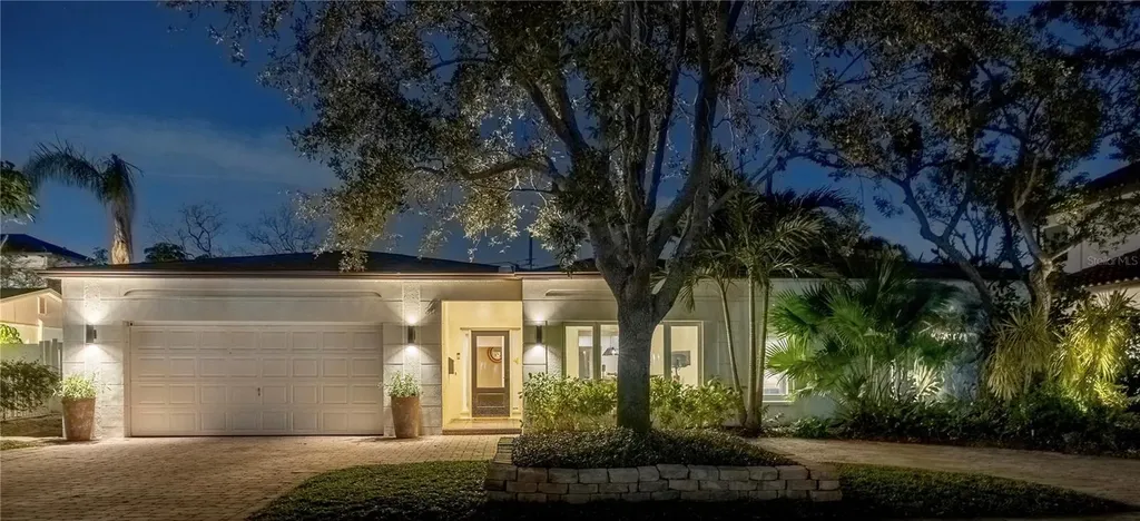 311 Belleair Drive NE St Petersburg FL 33704