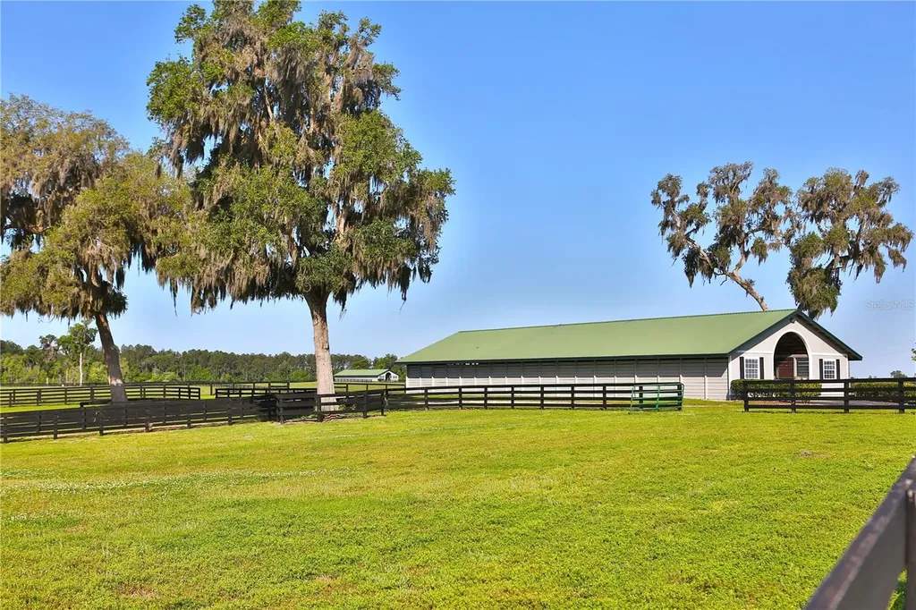 13375 W Highway 318 Williston FL 32696