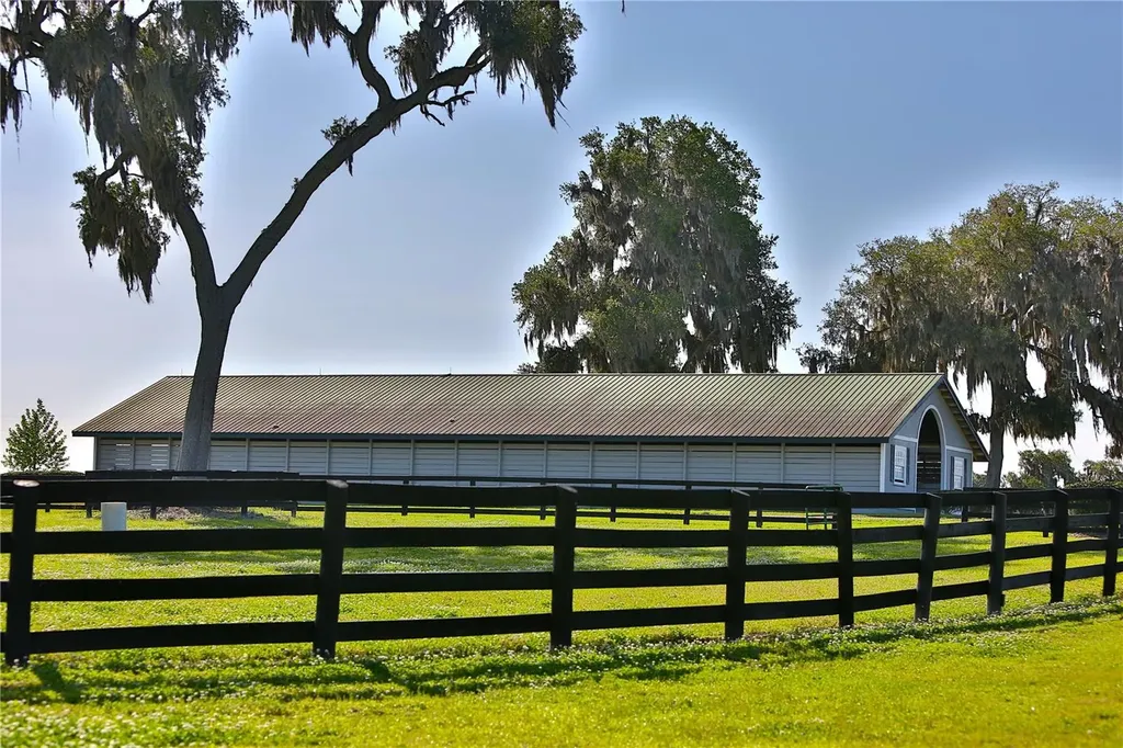 13375 W Highway 318 Williston FL 32696
