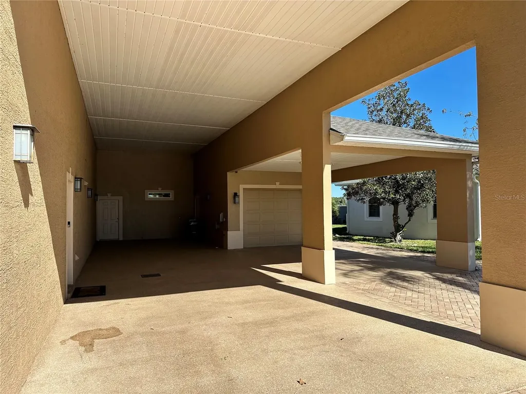 1015 Crossroads Drive Polk City FL 33868