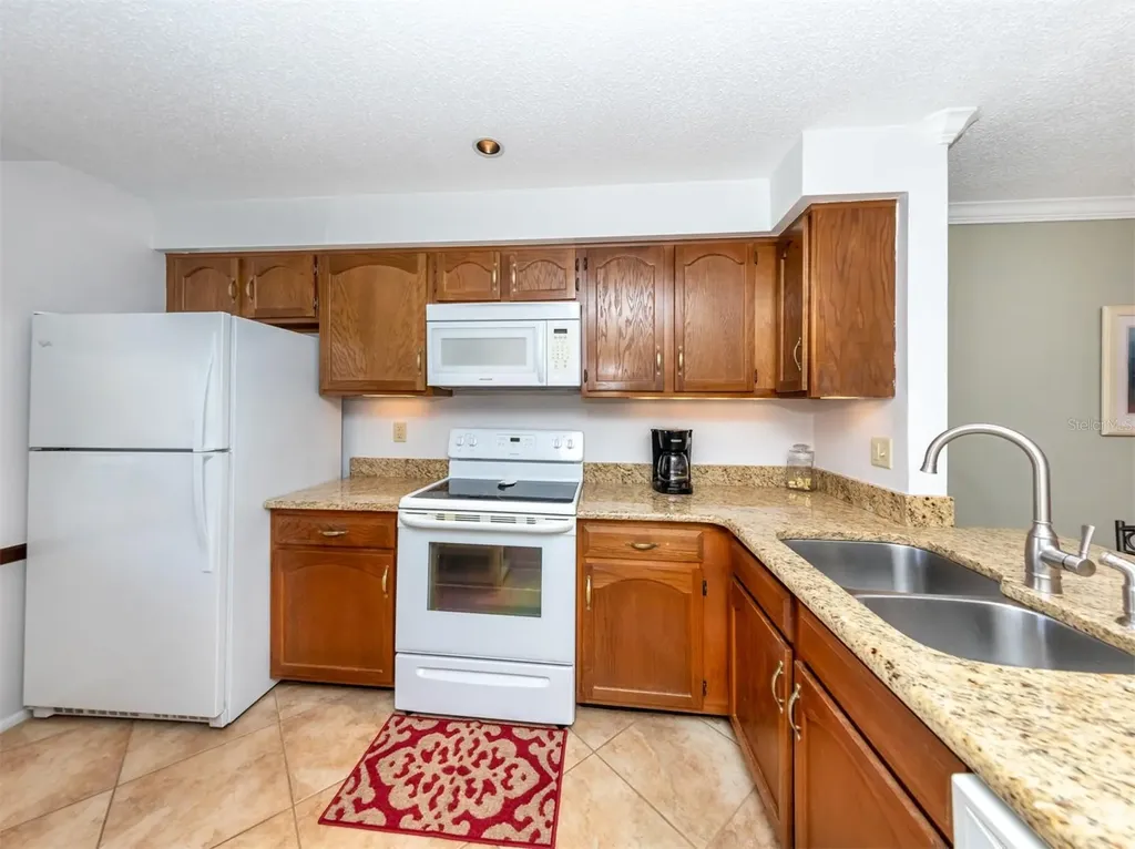 380 Three Lakes Lane Venice FL 34285