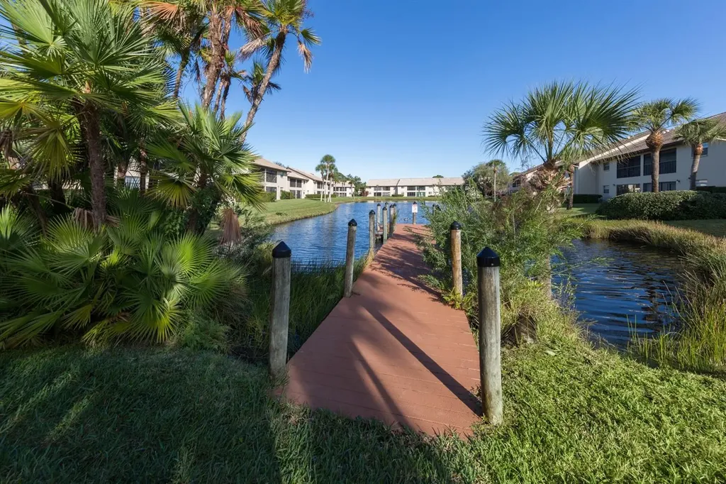 380 Three Lakes Lane Venice FL 34285