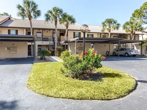 380 Three Lakes Lane Venice FL 34285