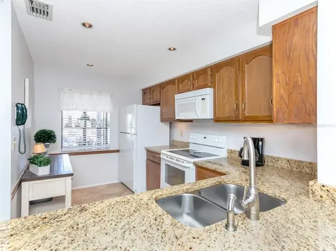 380 Three Lakes Lane Venice FL 34285