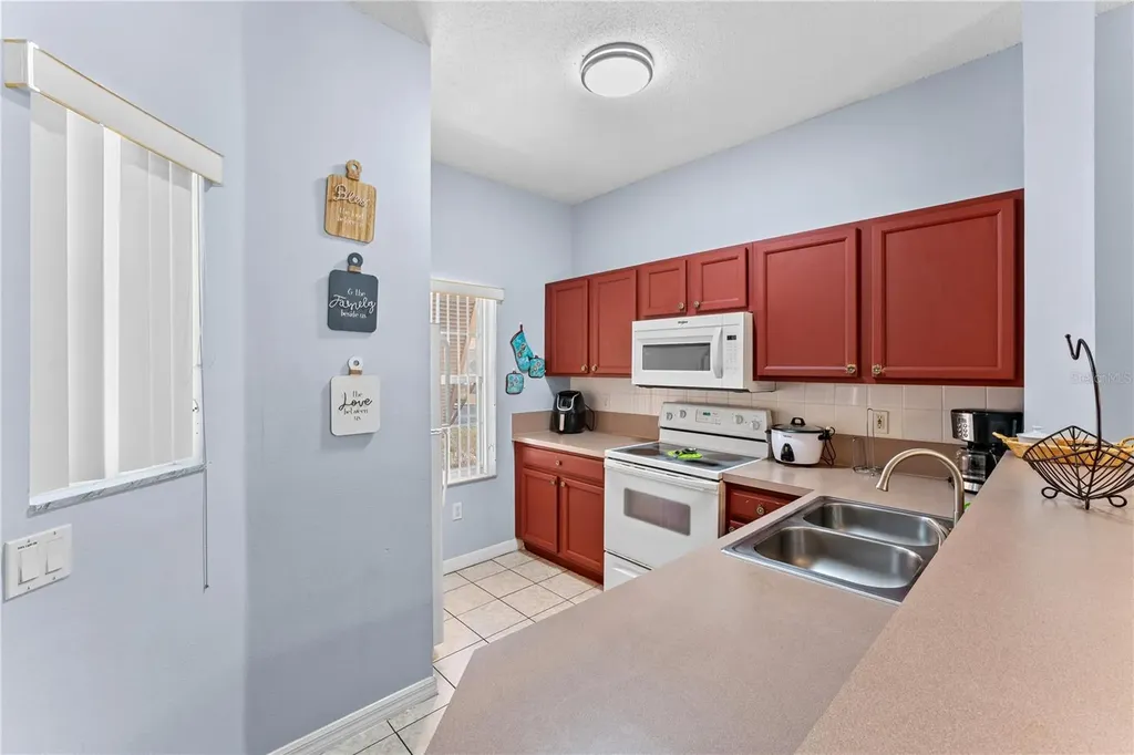1017 Park Ridge Circle Kissimmee FL 34746