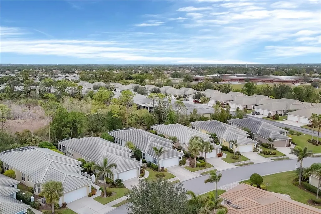 1647 Lancashire Drive Venice FL 34293