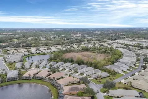 1647 Lancashire Drive Venice FL 34293