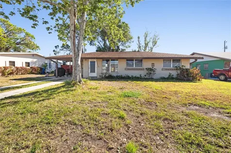 2912 Bayshore Gardens Parkway Bradenton FL 34207