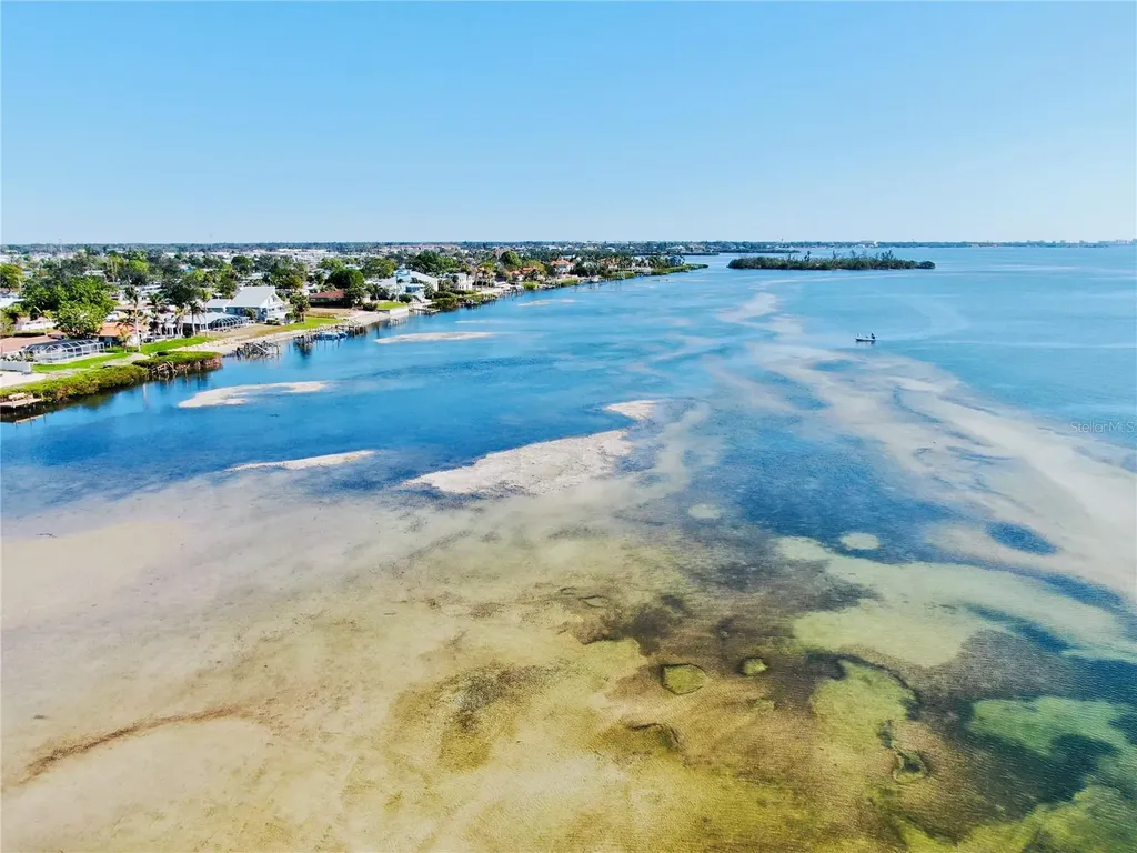6649 Renssalaer Drive Bradenton FL 34207