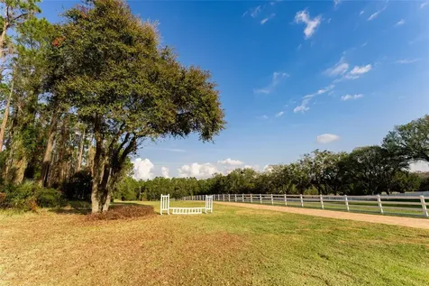11148 Lane Park Road Tavares FL 32778