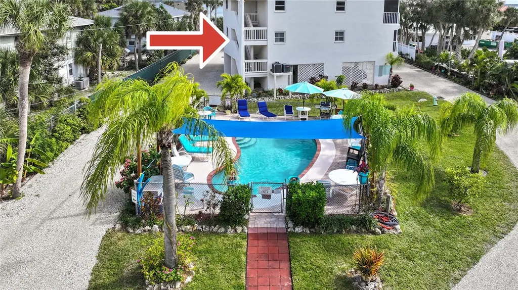 5031 N Beach Road Englewood FL 34223