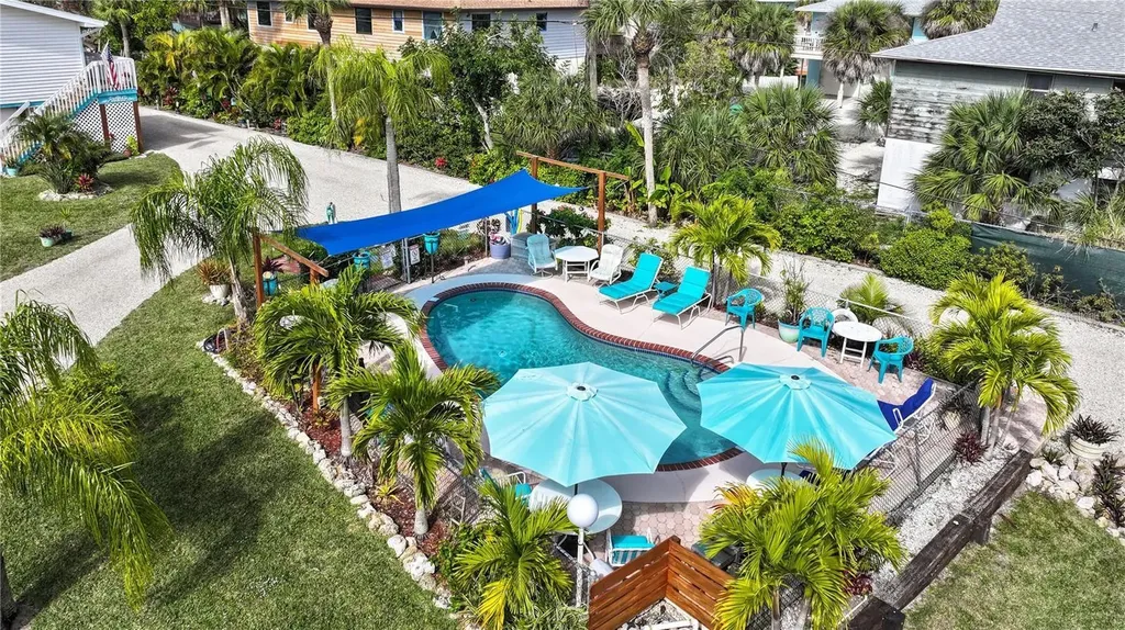 5031 N Beach Road Englewood FL 34223