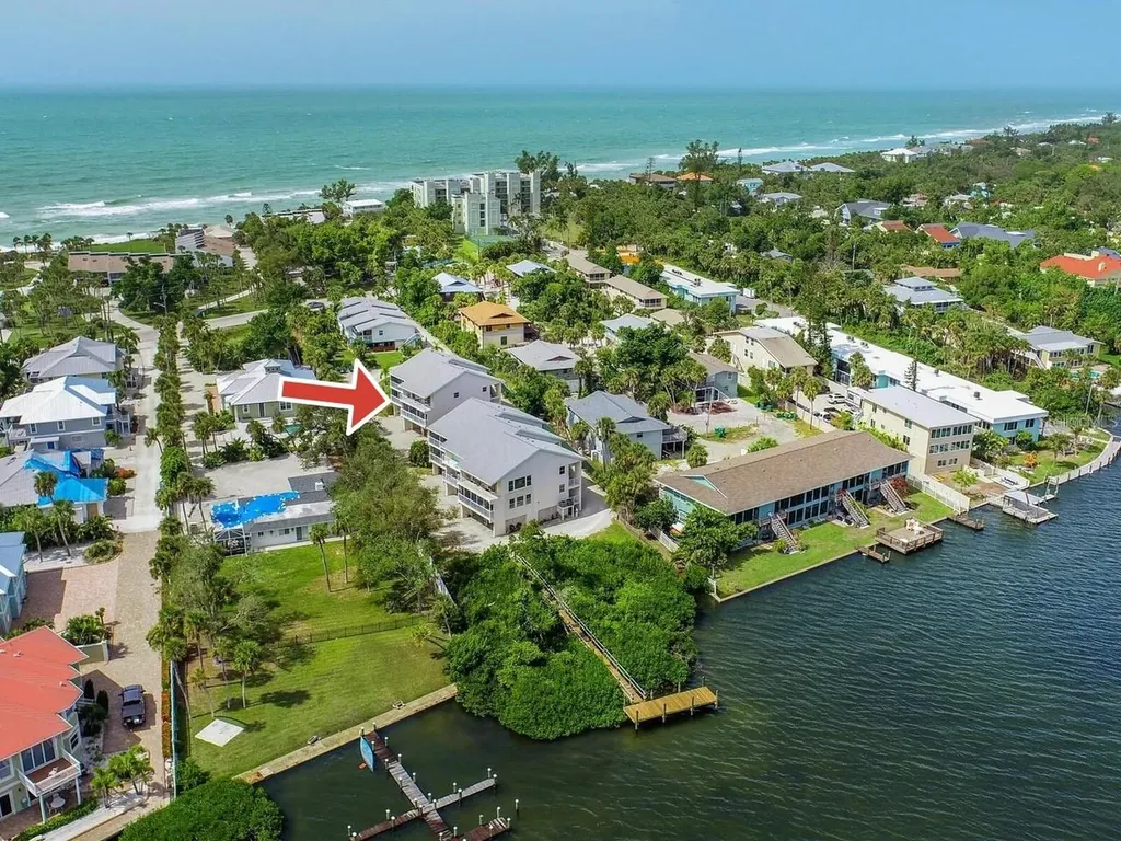 5031 N Beach Road Englewood FL 34223