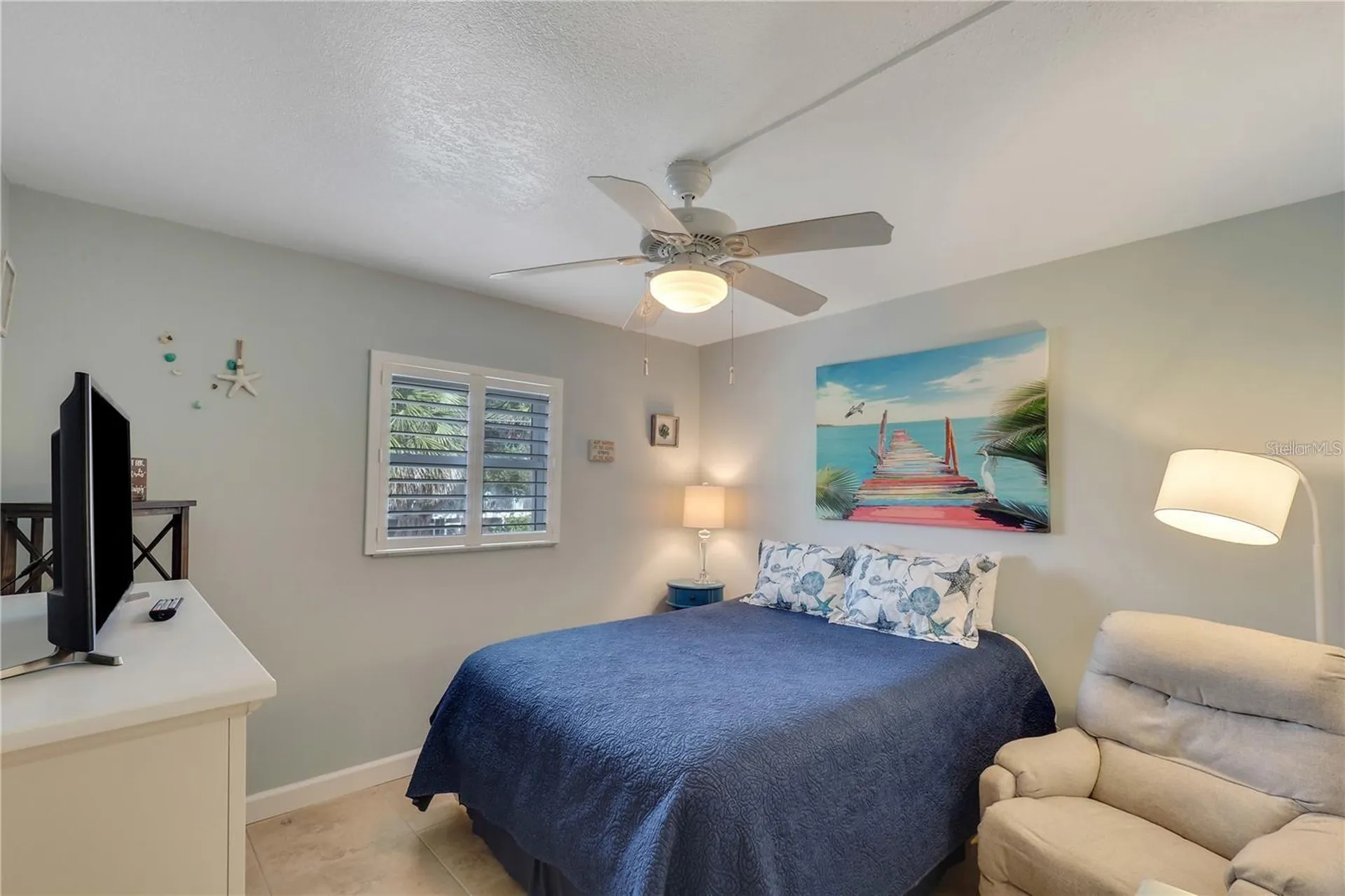5031 N Beach Road Englewood FL 34223